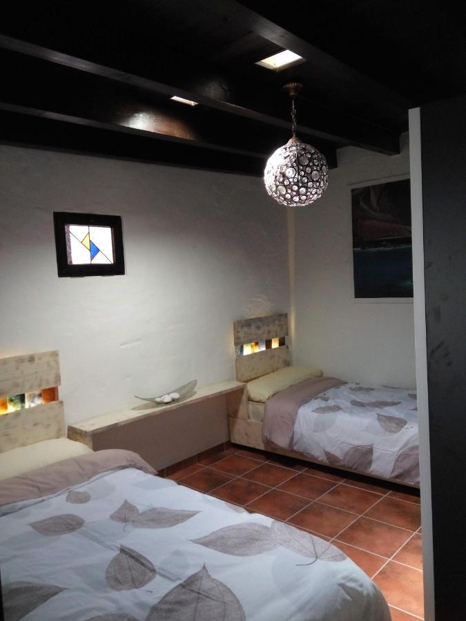 Aloelux Villa !! - Private Villa With Pool , Jacuzzi, Cinema, Massage ,Wonderful View, Art Desing Villa Tías Eksteriør bilde