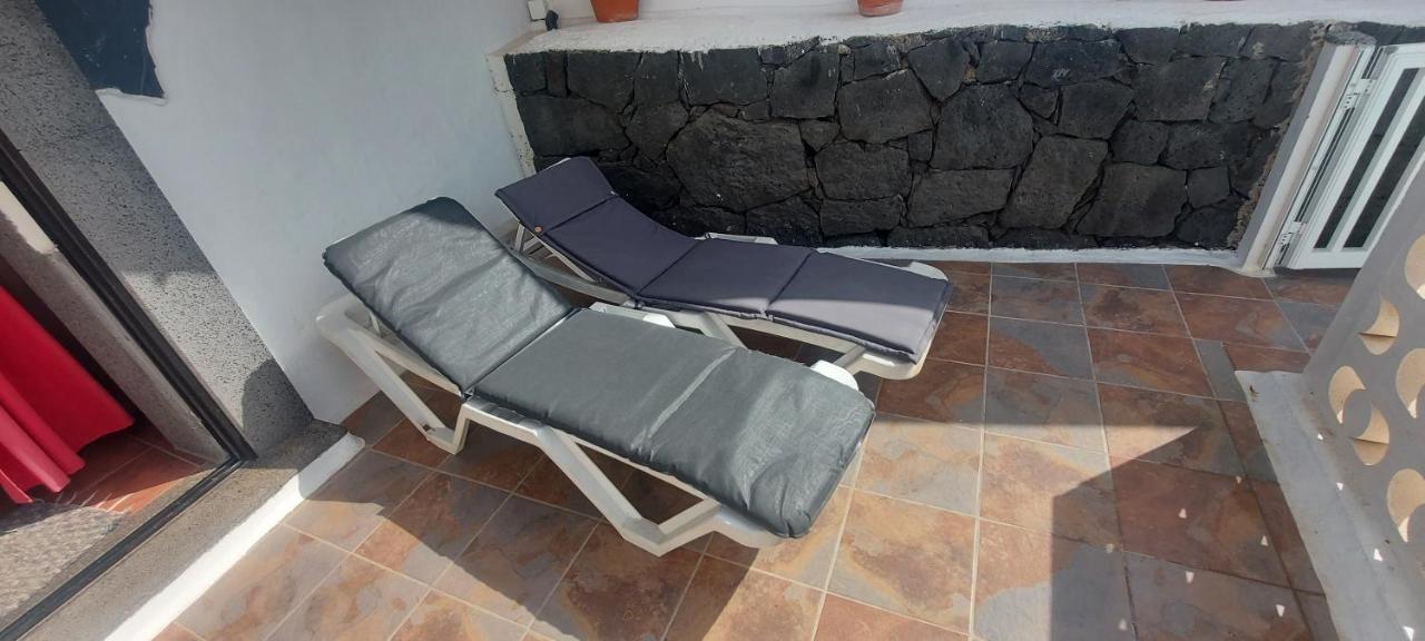 Aloelux Villa !! - Private Villa With Pool , Jacuzzi, Cinema, Massage ,Wonderful View, Art Desing Villa Tías Eksteriør bilde